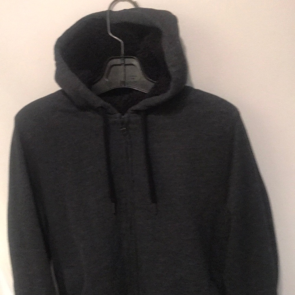 Ultra Warm Fuzzy Lining Goodfellow grey and black stylish winter zip up hoodie